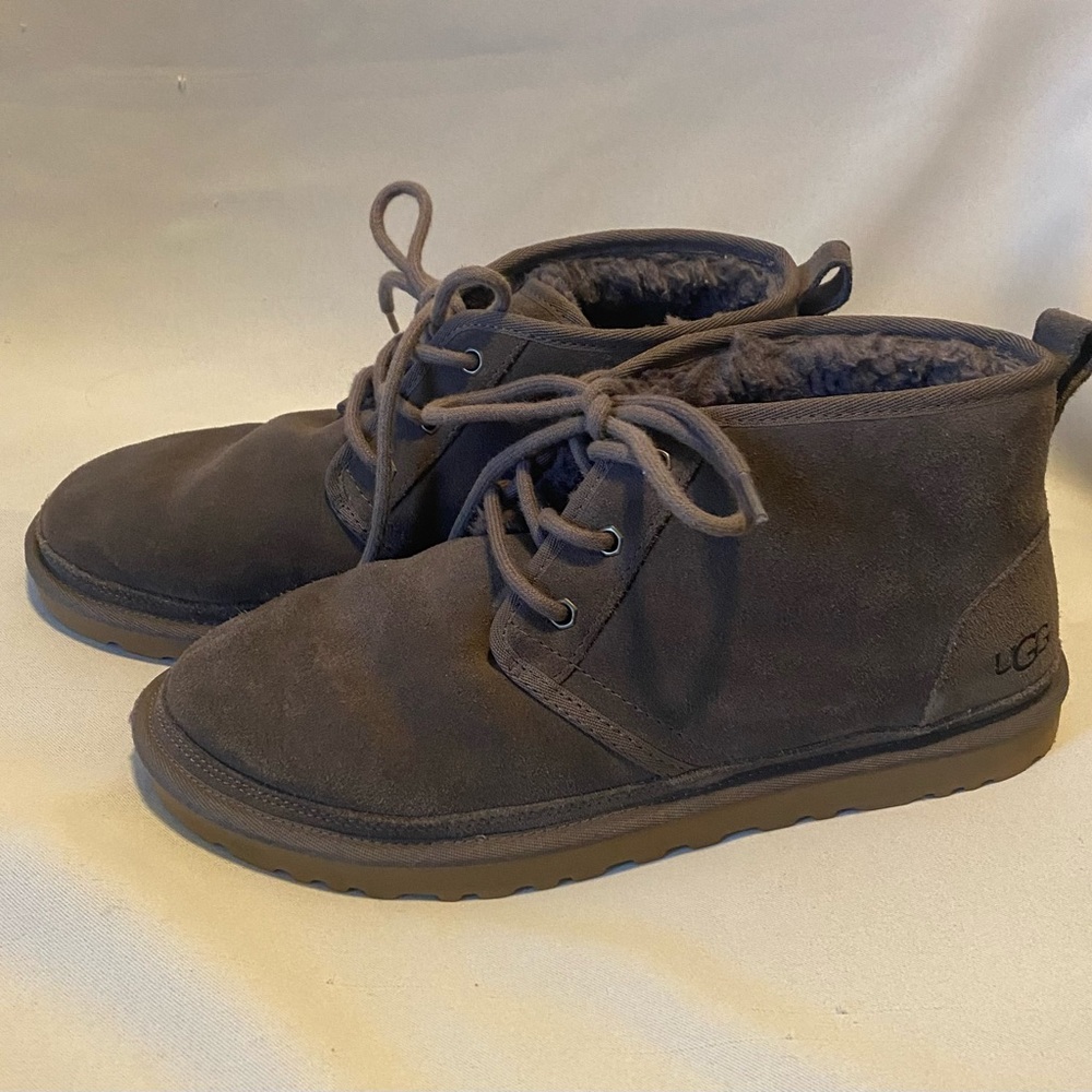 UGG -Mens Grey Lace-Up Boots